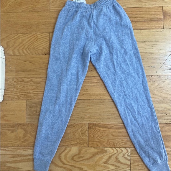 BRAND NEW nike joggers - Picture 2 of 3